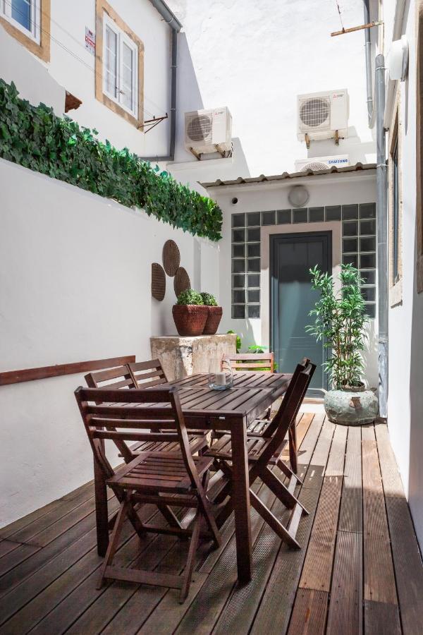 Alfama Terrace Apartment With Authentic XVIII Tiles And Historic Notes 3 Bedrooms & 2 Bathrooms Ac Lisboa Extérieur photo