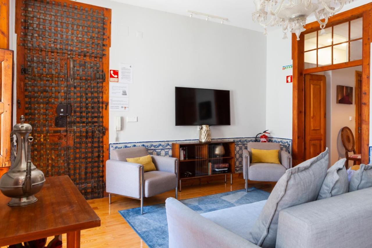 Alfama Terrace Apartment With Authentic XVIII Tiles And Historic Notes 3 Bedrooms & 2 Bathrooms Ac Lisboa Extérieur photo