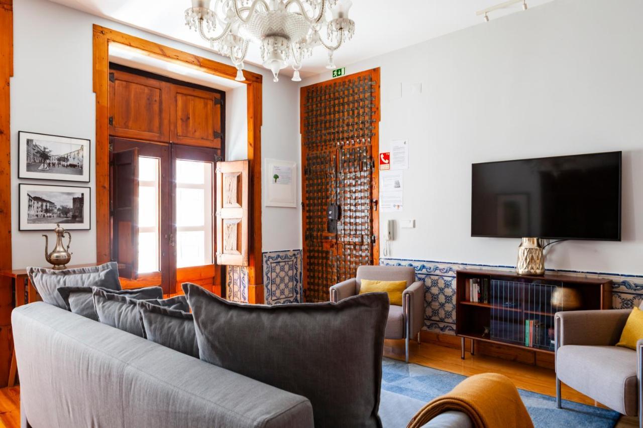 Alfama Terrace Apartment With Authentic XVIII Tiles And Historic Notes 3 Bedrooms & 2 Bathrooms Ac Lisboa Extérieur photo